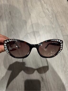 Marciano by Guess women’s sunglasses